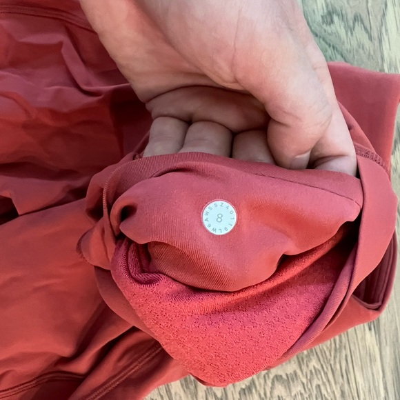 Lululemon capri leggings, size 8, like new! - Picture 4 of 4